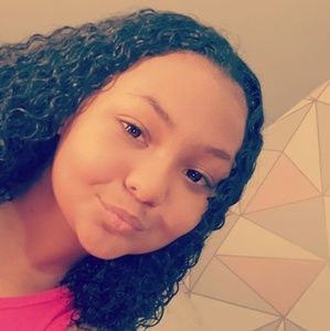 Meet your Posher, Myasiah